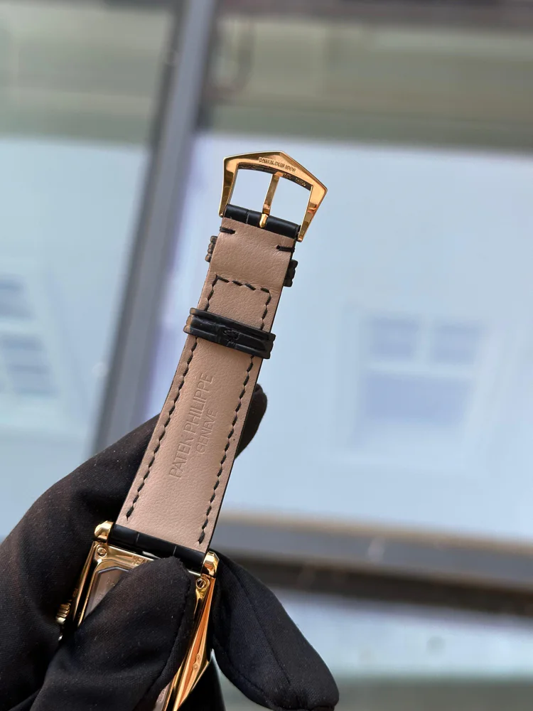 Patek Philippe Gondolo box and extract from the archives 2001